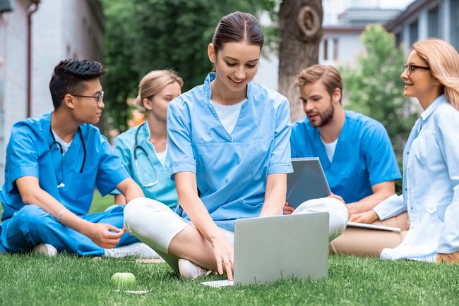 4 Benefits of Choosing a Vocational School Over Traditional College For Your LPN Degree.